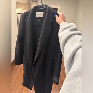 Aritzia Babaton The Only Coat Wool Black size XS